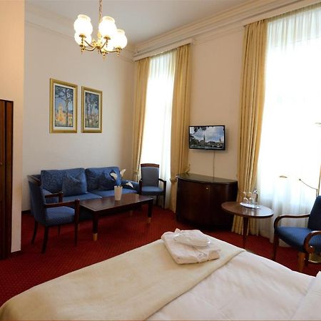 Hotel Am Kochbrunnen Wiesbaden Eksteriør billede