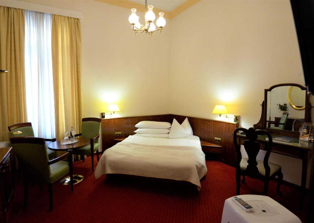 Hotel Am Kochbrunnen Wiesbaden Eksteriør billede