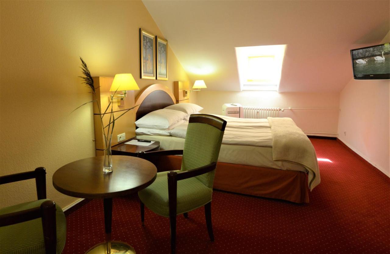 Hotel Am Kochbrunnen Wiesbaden Eksteriør billede