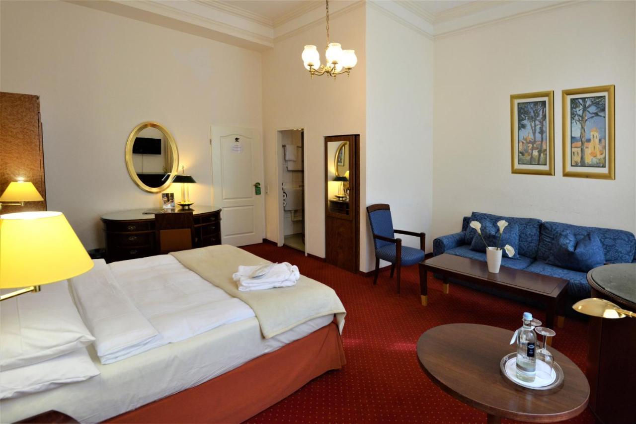 Hotel Am Kochbrunnen Wiesbaden Eksteriør billede